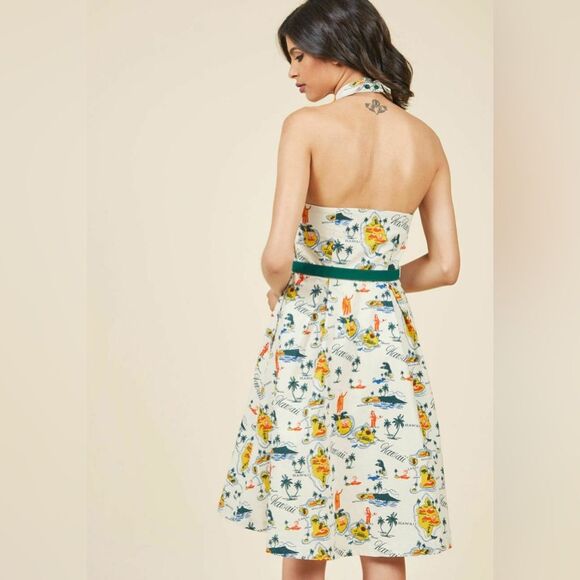 Modcloth Genuine Genius Halter Shirtdress in Island Beige Hawaii Print Size 2X - Picture 2 of 11